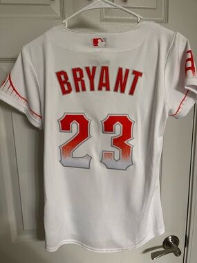 Women’s SF Giants 2021 City Connect Bryant #23 Jersey